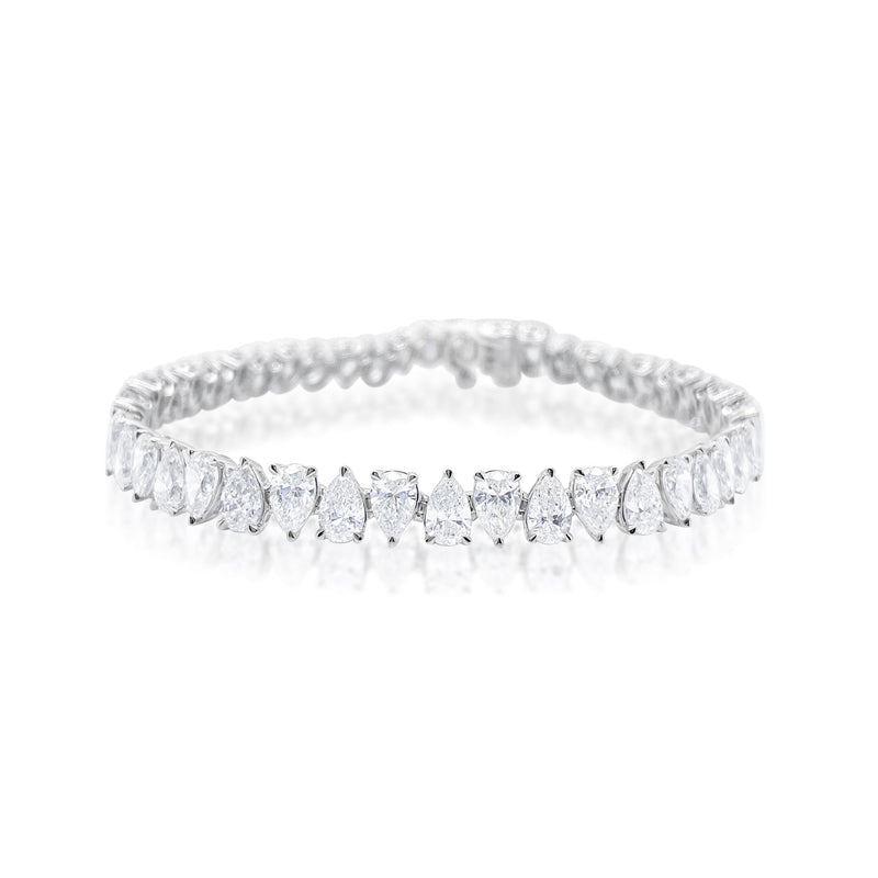 Pear Cut Lab Grown 12.83 Ct Diamond Tennis Bracelet