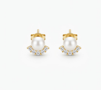 pearl studs